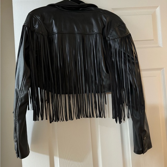 Black leather fringe jacket! Steve Madden. Never worn and in great condition - Picture 1 of 3